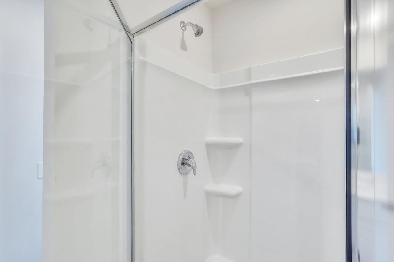 7059 Windham Way Photo 30