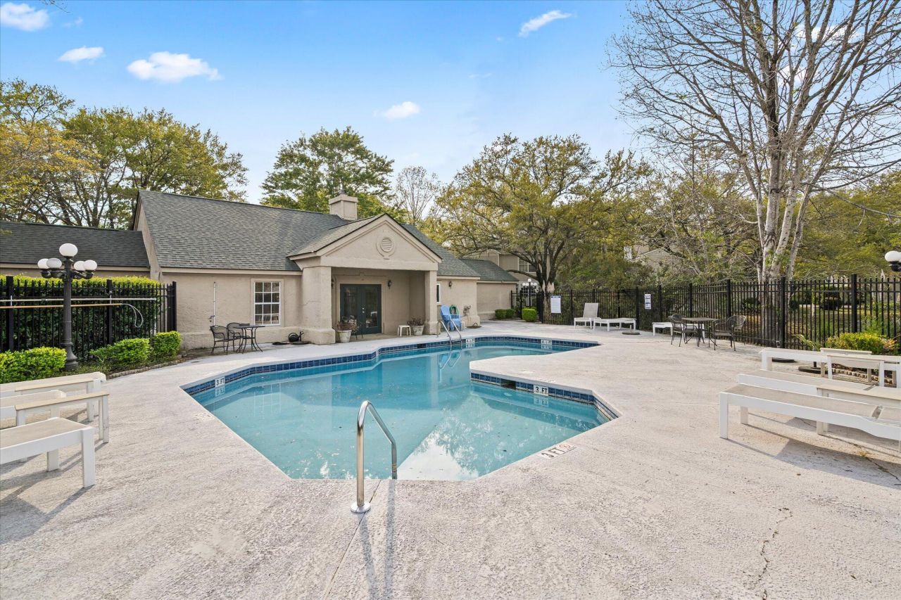 1150 Monaco Drive Photo 17