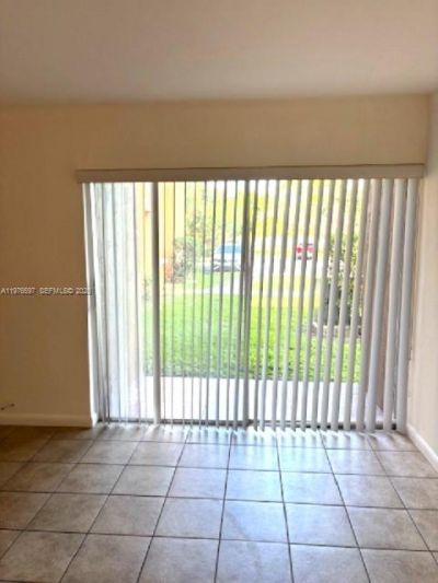 9493 SW 76th St , Unit L4, Miami, FL 33173 Photo