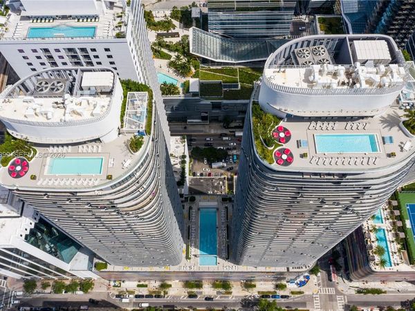 45 SW 9th St , Unit 2009, Miami, FL 33130