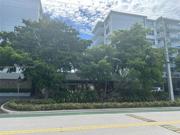 10000 W Bay Harbor Dr, Unit PH4, Bay Harbor Islands, FL 33154