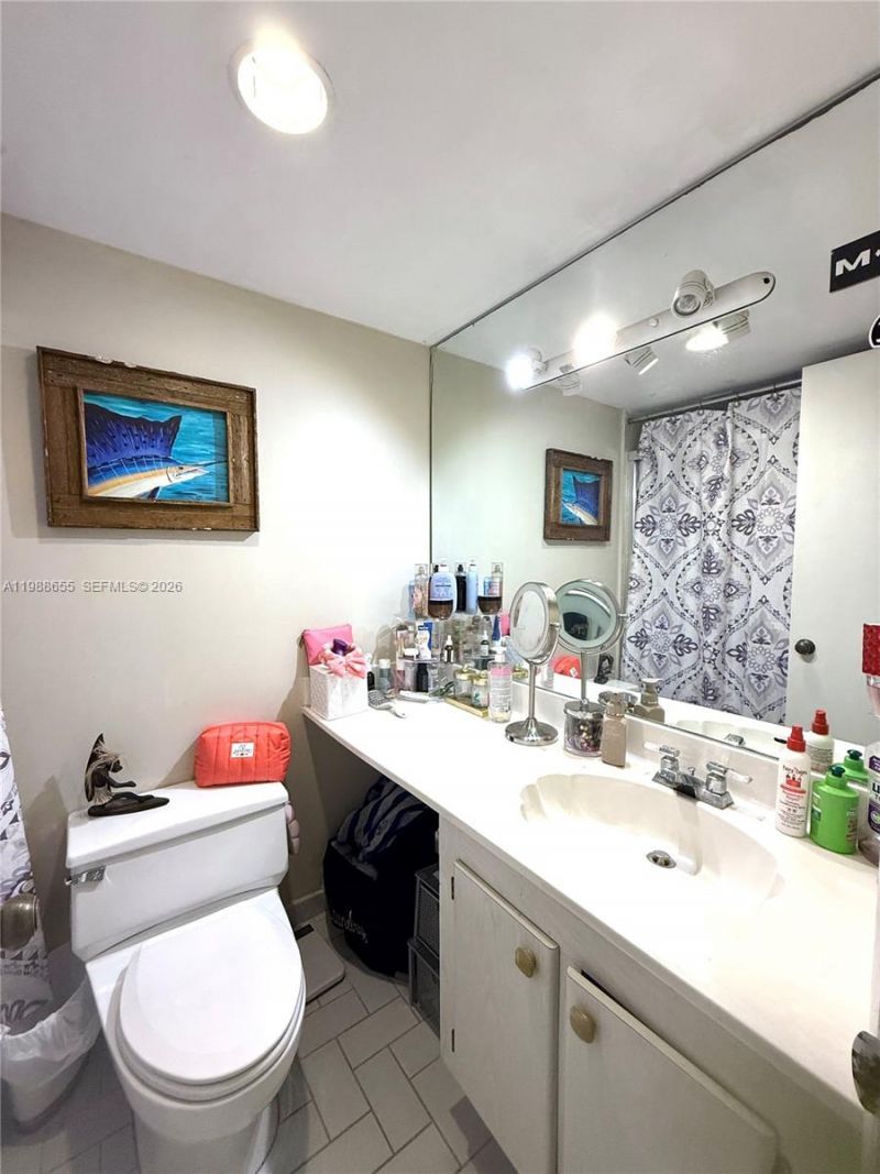 10000 W Bay Harbor Dr, Unit PH4, Bay Harbor Islands, FL 33154 Photo