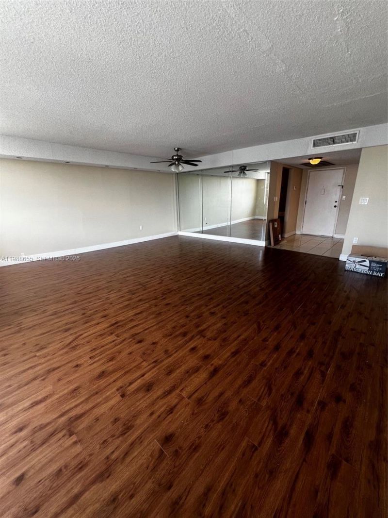 10000 W Bay Harbor Dr, Unit PH4, Bay Harbor Islands, FL 33154 Photo