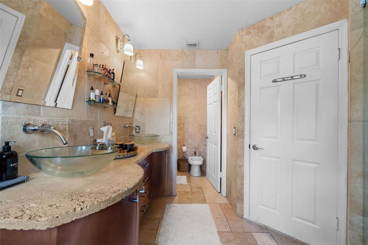 14888 SW 140th St , Miami, FL 33196 Photo