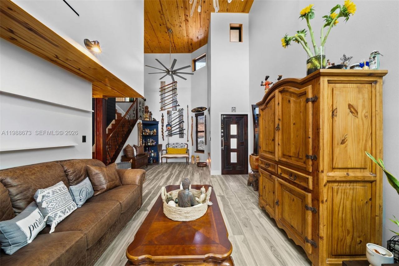 14888 SW 140th St , Miami, FL 33196 Photo