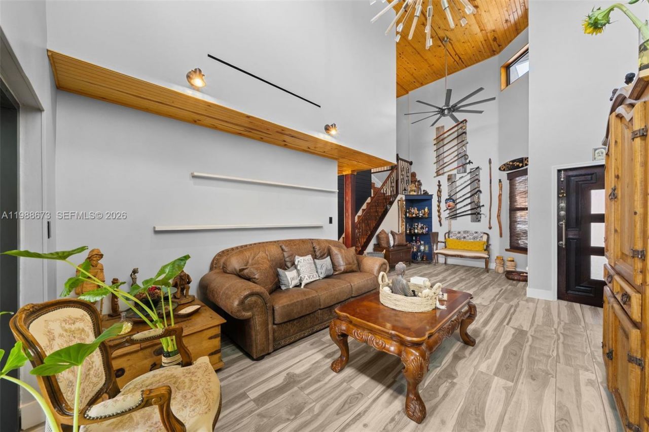 14888 SW 140th St , Miami, FL 33196 Photo