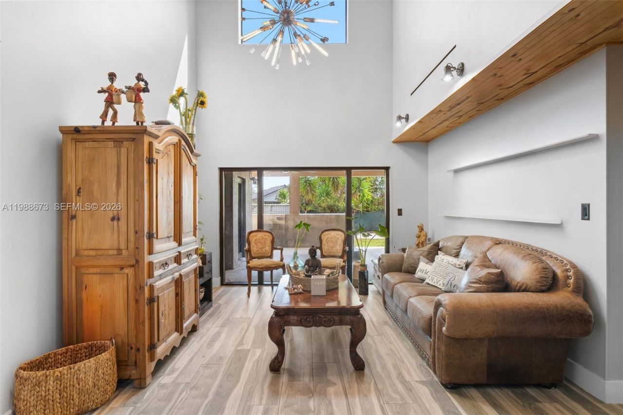 14888 SW 140th St , Miami, FL 33196 Photo