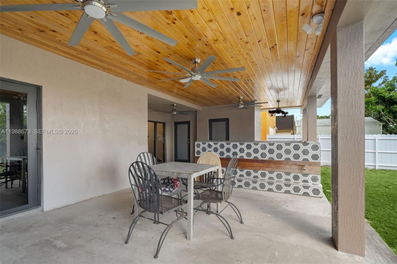 14888 SW 140th St , Miami, FL 33196 Photo