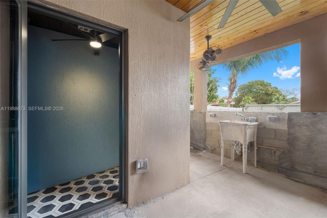 14888 SW 140th St , Miami, FL 33196 Photo