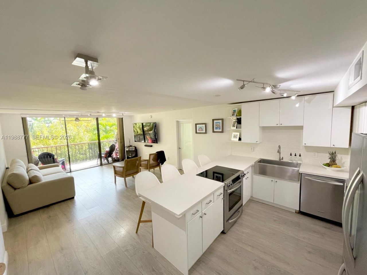 101 Ocean Lane Dr , Unit 304, Key Biscayne, FL 33149 Photo