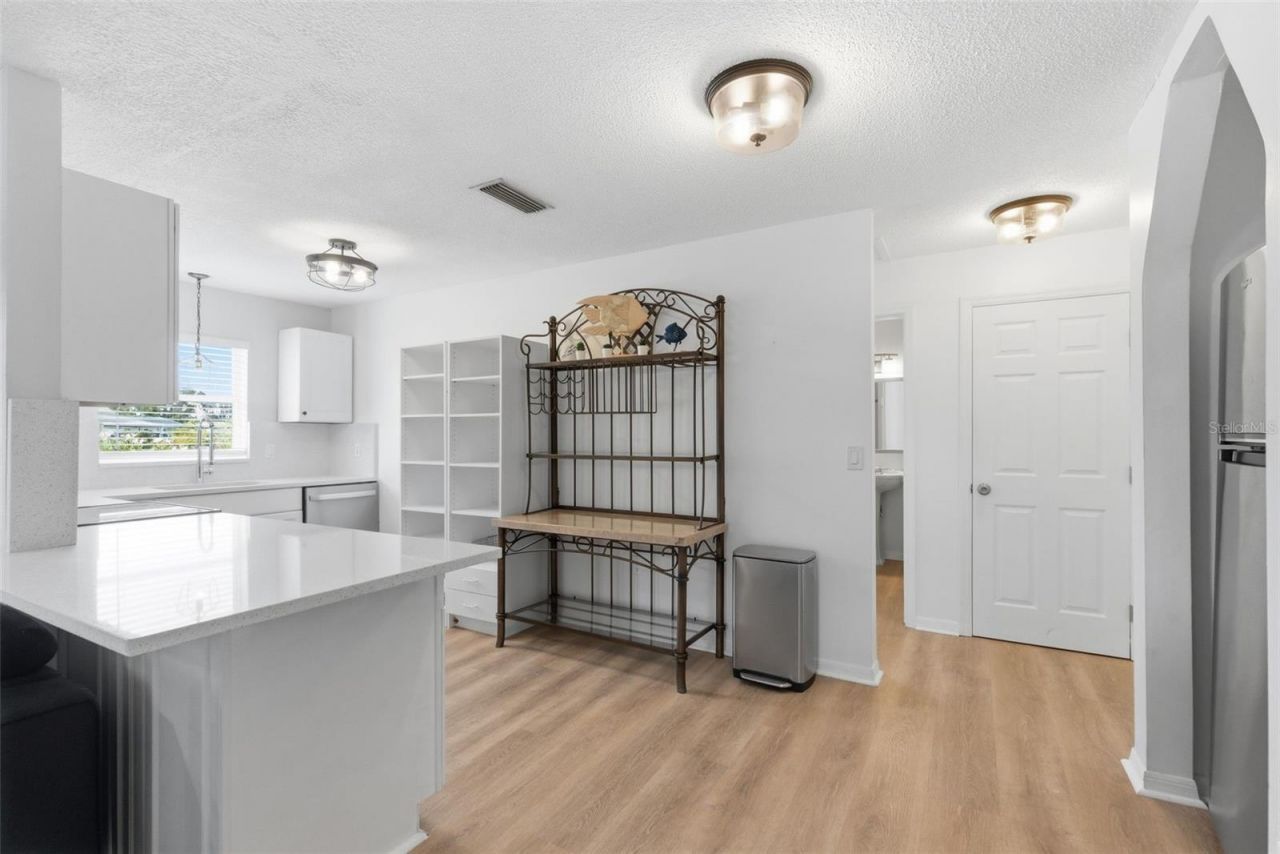 2227 Montclair Drive, Unit 1, Sarasota, FL 34231 Photo