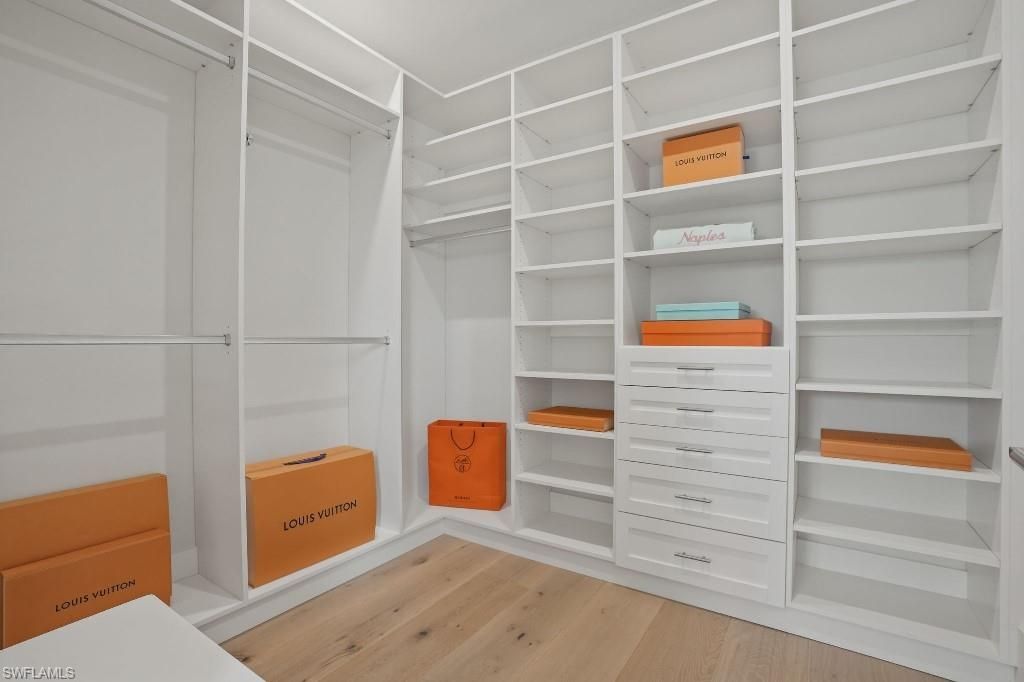 201 8th St S, Unit 309, Naples, FL 34102 Photo