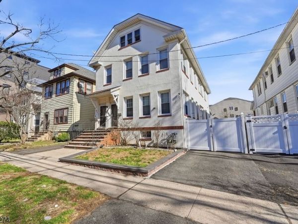 103 W Price St, Linden, NJ 07036