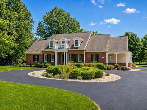 6824 Linda Lane, Sunbury, OH 43074
