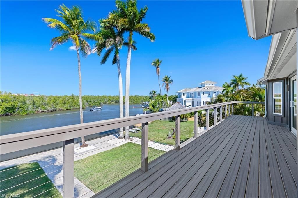 1836 Harbor Ln, Naples, FL 34104 Photo