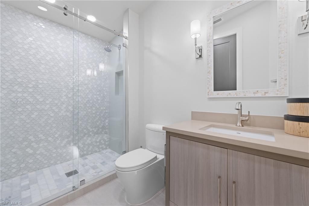 1836 Harbor Ln, Naples, FL 34104 Photo