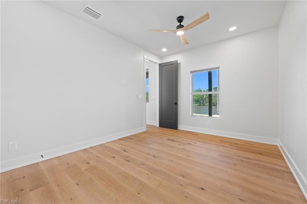 1836 Harbor Ln, Naples, FL 34104 Photo