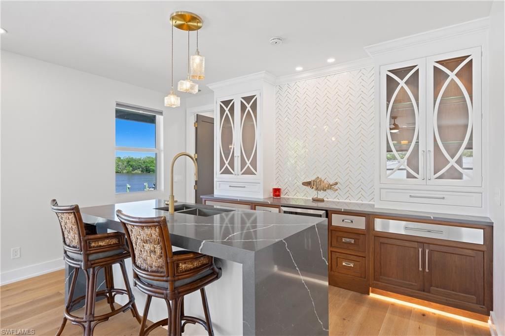 1836 Harbor Ln, Naples, FL 34104 Photo