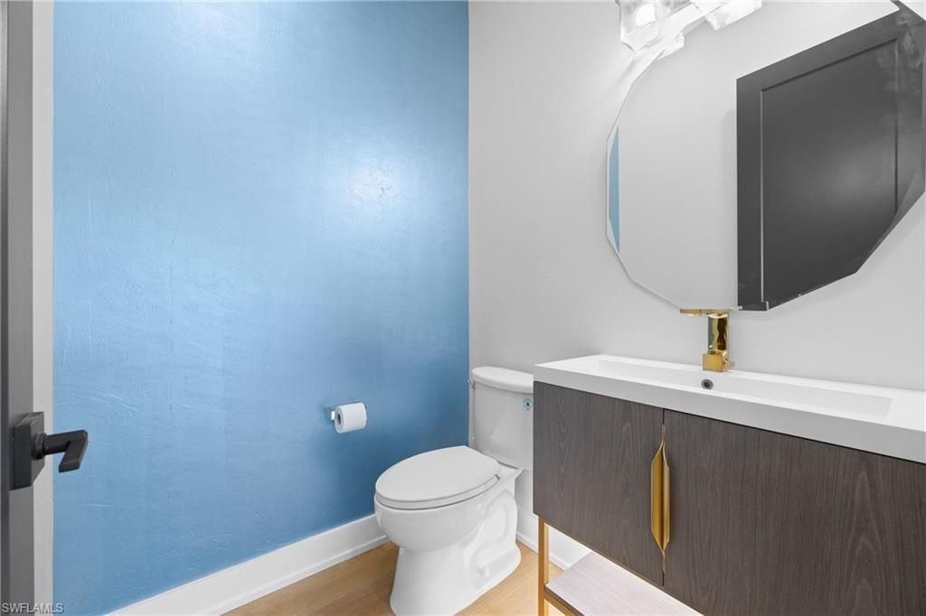 1836 Harbor Ln, Naples, FL 34104 Photo