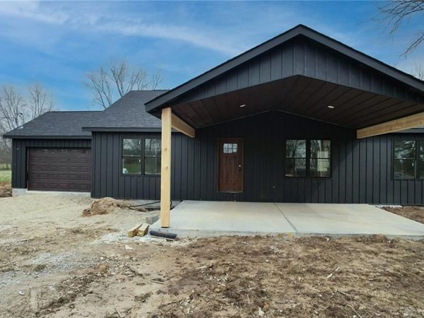 742R Odenwald Drive, Fayetteville, OH 45118