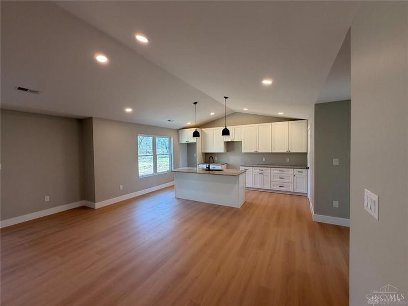 742R Odenwald Drive, Fayetteville, OH 45118 Photo 5