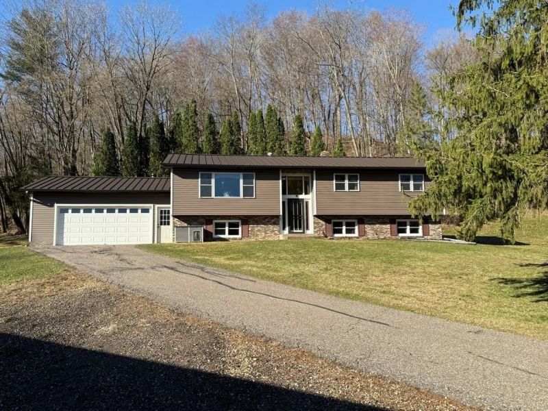 E3497 Croal Hollow Road, Hillpoint, WI 53937 Main Photo