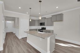 618 Griffon Drive  photo 4