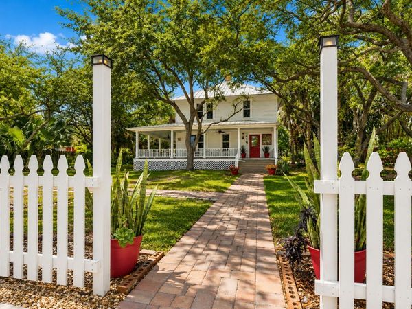 419 N 2nd Street, Fort Pierce, FL 34950