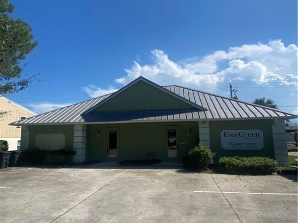 859 16 th Place, Vero Beach, FL 32960