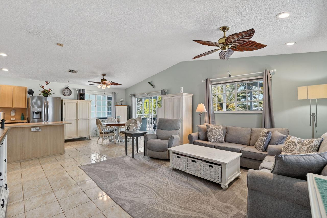 779 Bostwick Drive, Key Largo, FL 33037 Photo