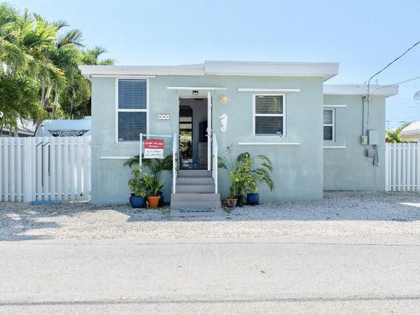 30 Orange Drive, KEY LARGO, FL 33037