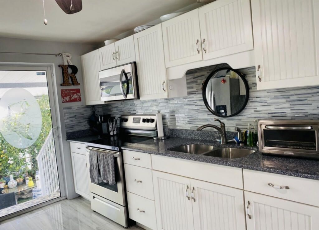 30 Orange Drive, Key Largo, FL 33037 Photo