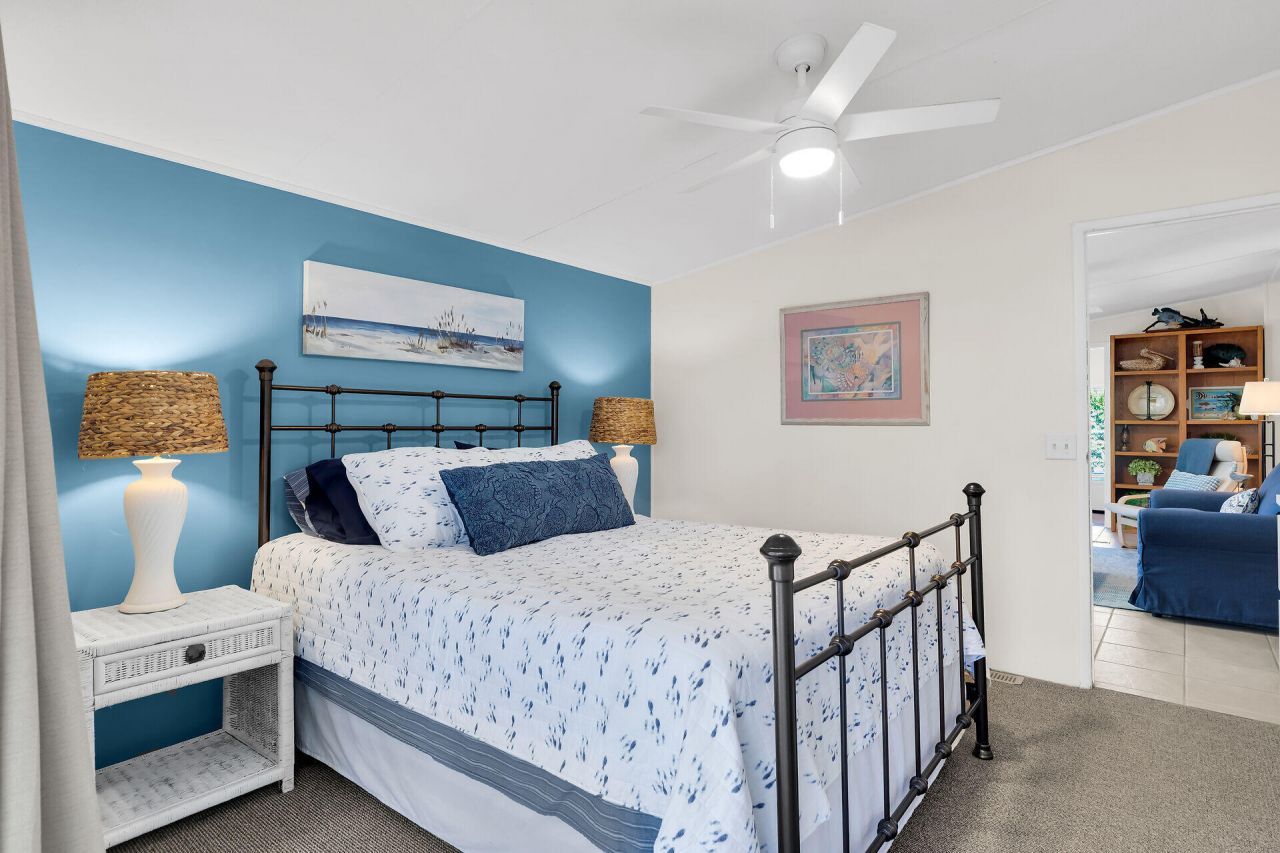 11 Oakwood Avenue, Key Largo, FL 33037 Photo