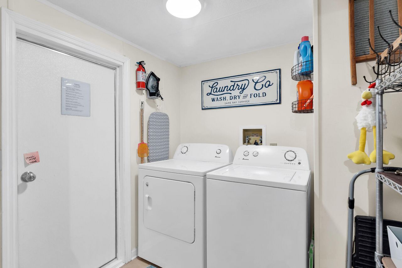 11 Oakwood Avenue, Key Largo, FL 33037 Photo