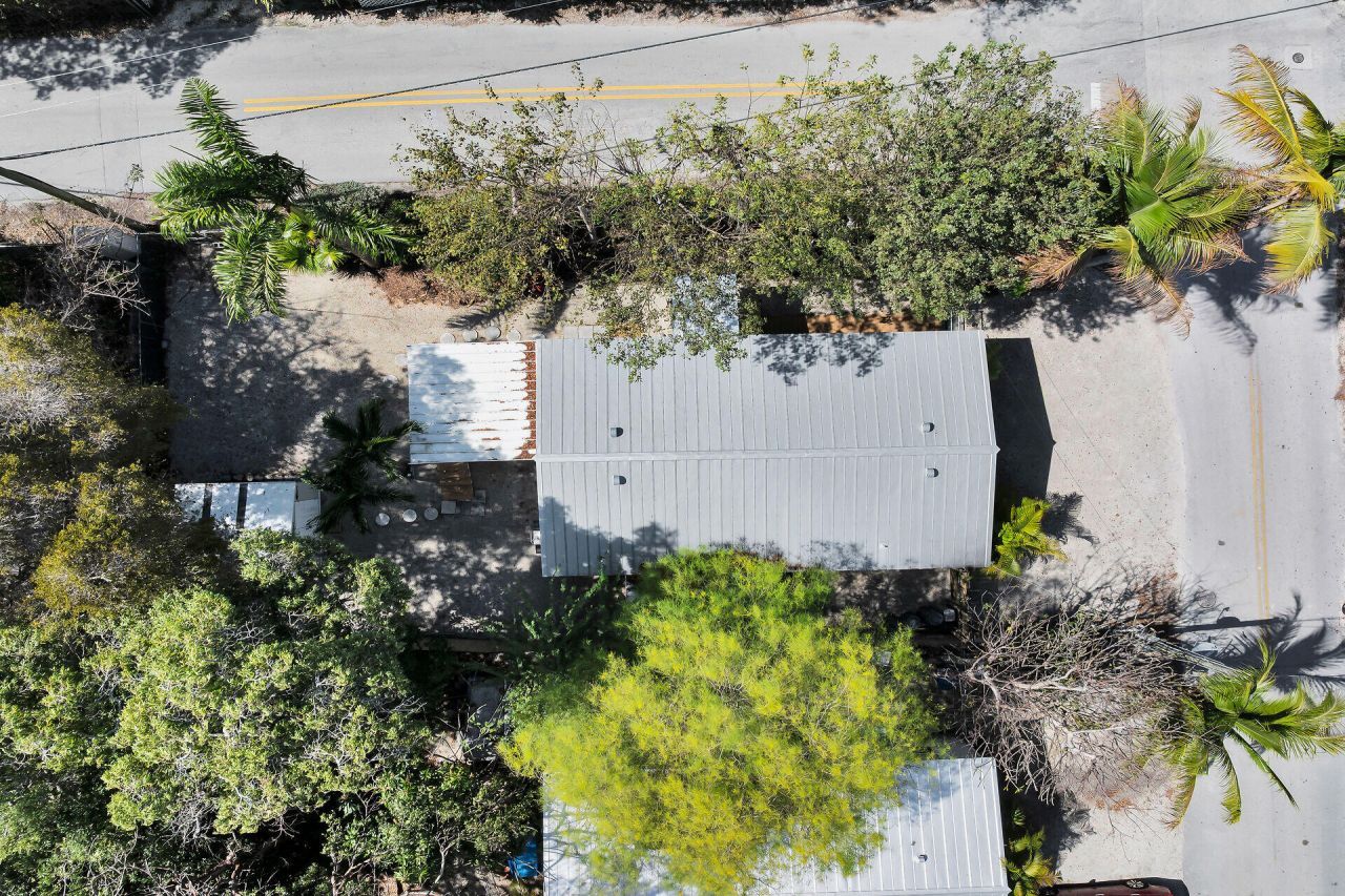 11 Oakwood Avenue, Key Largo, FL 33037 Photo