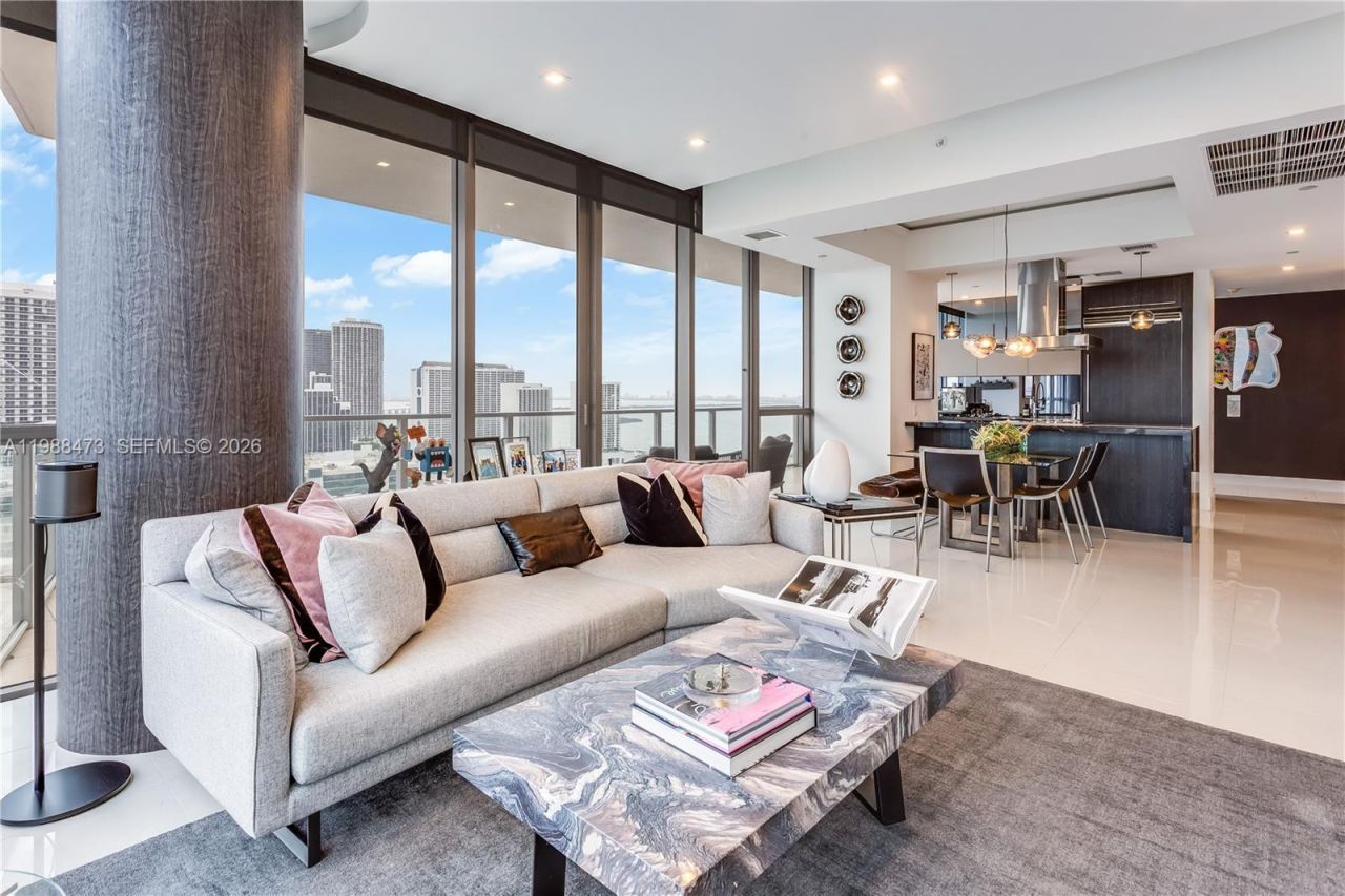 1100 Biscayne Blvd , Unit 2708, Miami, FL 33132 Photo