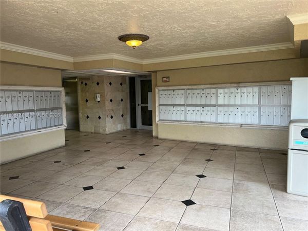 13120 SW 92nd Ave , Unit B-406, Miami, FL 33176