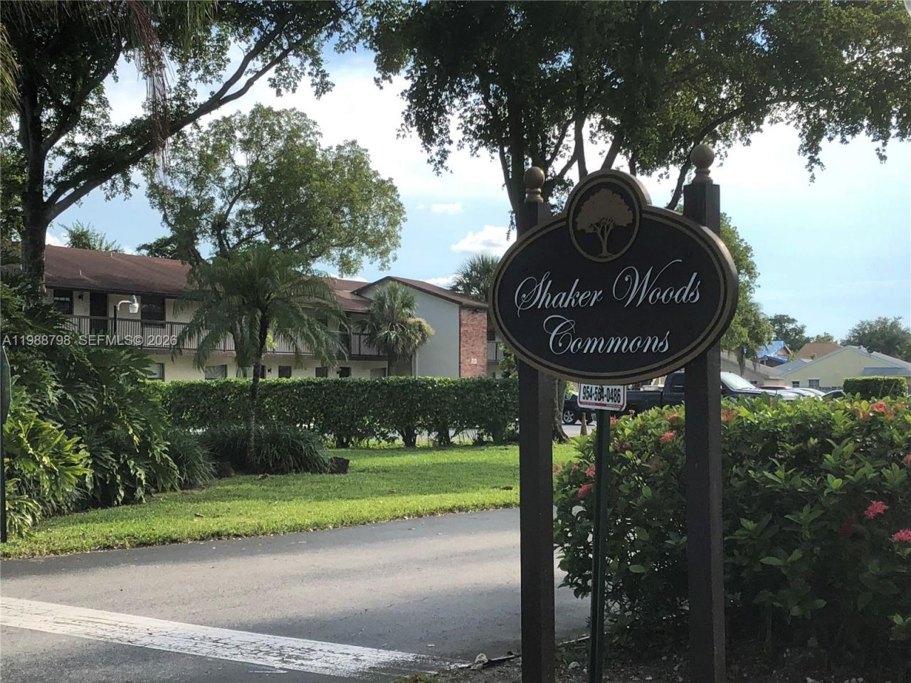 6001 Shakerwood Cir , Unit 204, Tamarac, FL 33319 Photo