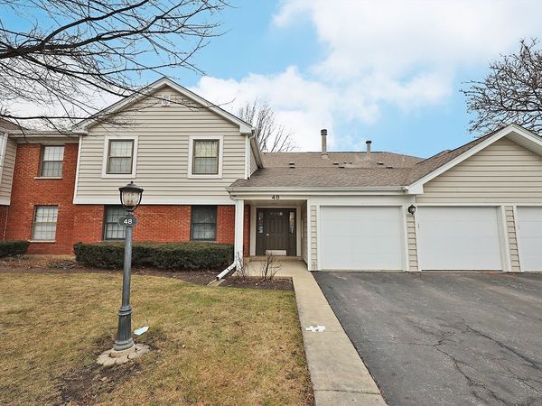 Unit D1, Schaumburg, IL 60193