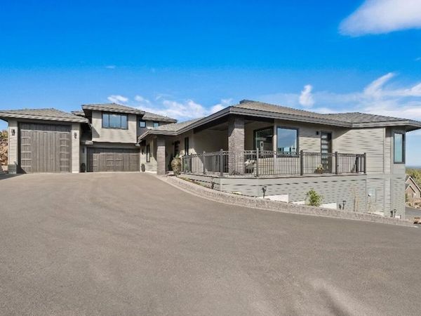 10504 Bitterbrush Court, Redmond, OR 97756