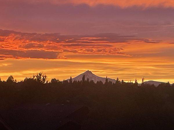 10504 Bitterbrush Court, Redmond, OR 97756