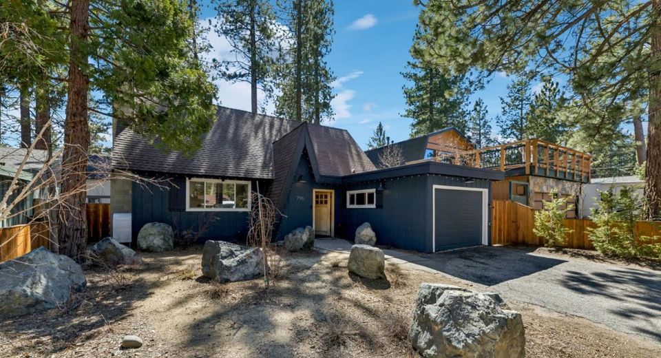 796 Alameda Avenue, South Lake Tahoe, CA 96150 Photo