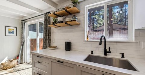 796 Alameda Avenue, South Lake Tahoe, CA 96150 Photo