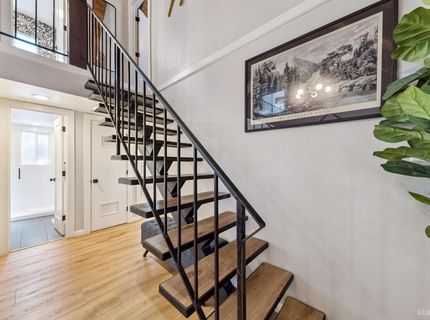 796 Alameda Avenue, South Lake Tahoe, CA 96150 Photo