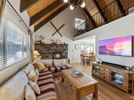 796 Alameda Avenue, South Lake Tahoe, CA 96150 Photo