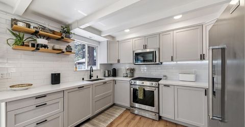 796 Alameda Avenue, South Lake Tahoe, CA 96150 Photo