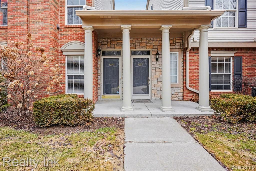 3399 Tremonte Circle S, Oakland Township, MI 48306 Main Photo