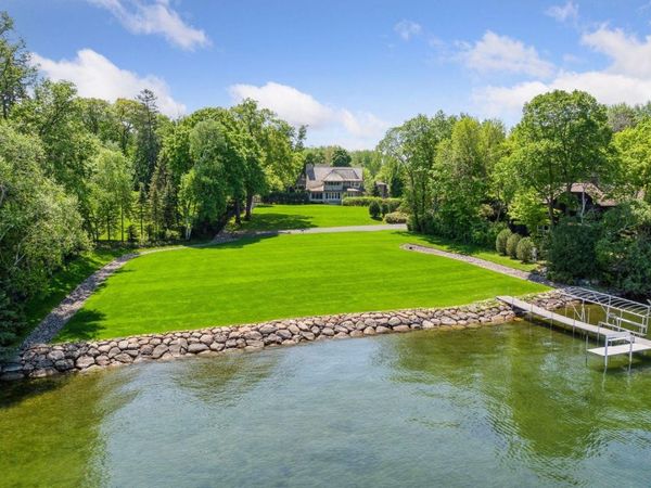 4900 Meadville Street, Excelsior, MN 55331