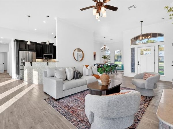 136 Spring Meadow Lane, Belton, TX 76513