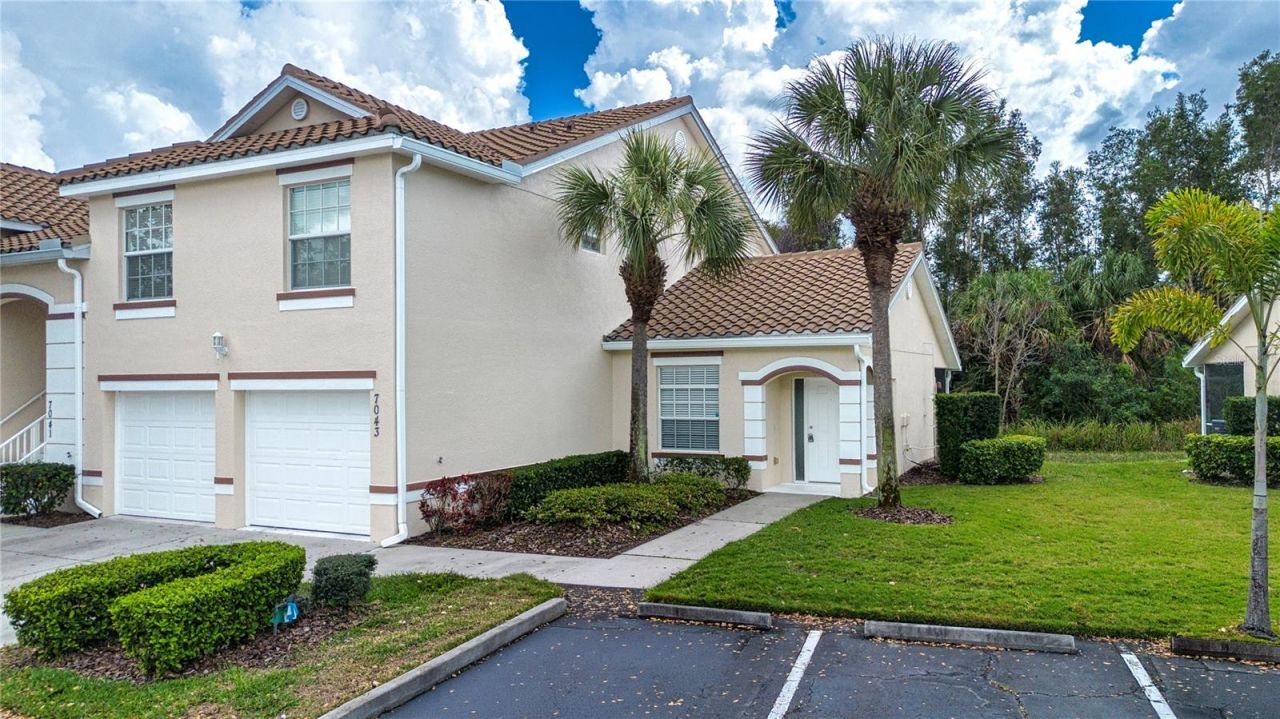 7043 Strand Circle, Unit 102, Bradenton, FL 34203 Photo